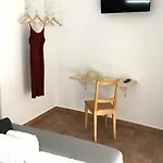招待所 Alevia 3*